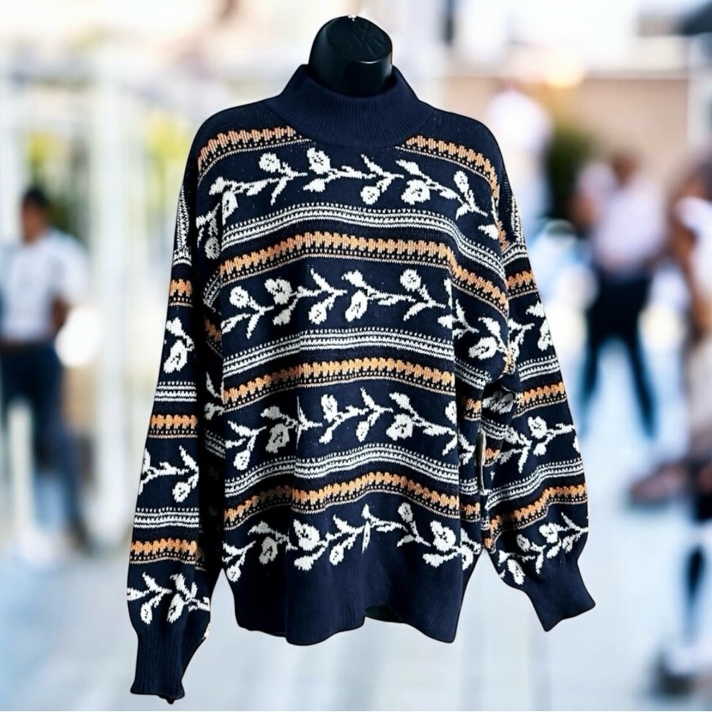 St John’s Bay Back Decorative Buttons Mock Neck‎ Long Sleeves Pullover Sweater